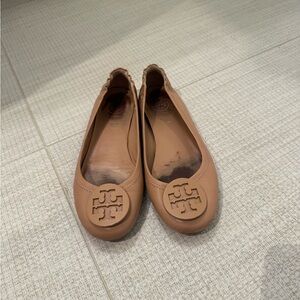 FLASH SALE!!! Tory Burch Women's Tan Ballet Flats